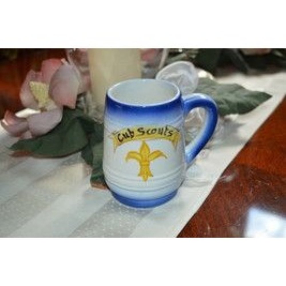 Made in Italy Cub Scouts Pack 295 Vicenza Larry S.K.G. Ceremiche Pottery Cup